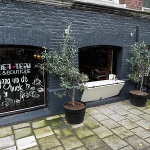 Nine(t)teen Frühstückspension Amsterdam
